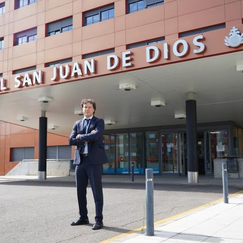 Entrevista a Juan Francisco Seco, director gerente del Hospital San Juan de Dios de León